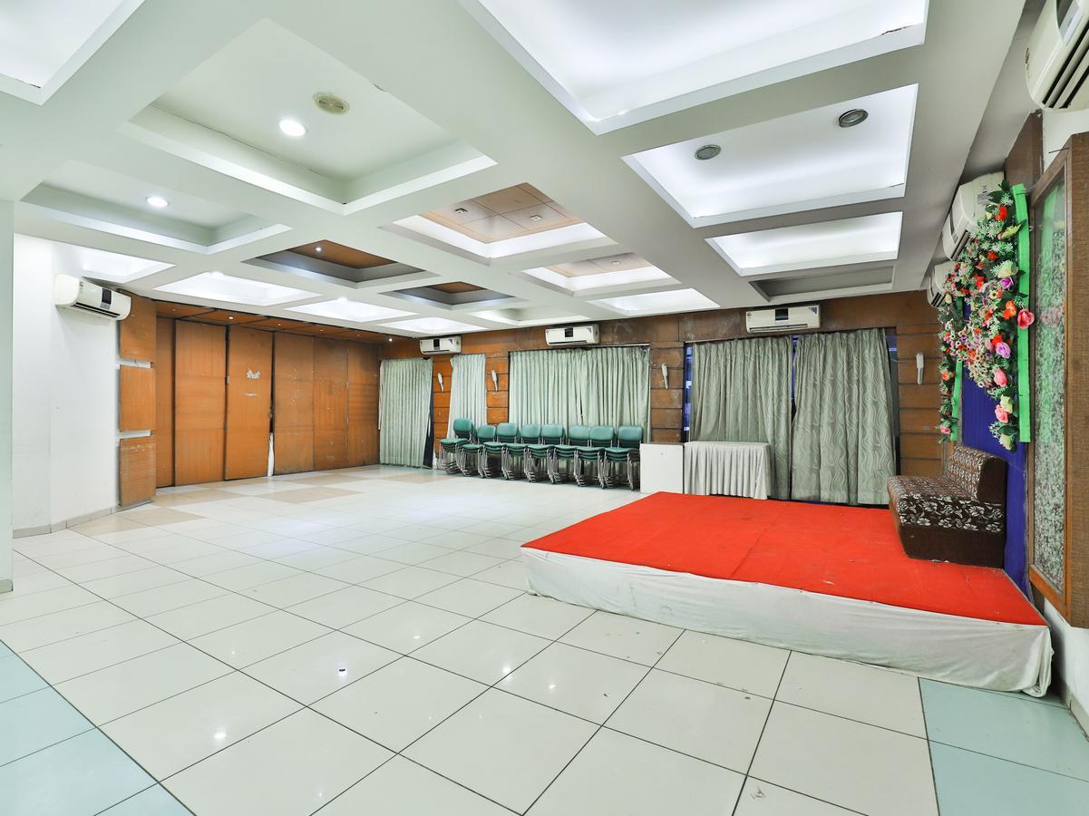 Oyo 1123 Hotel Rock Regency Ahmedabad Eksteriør bilde