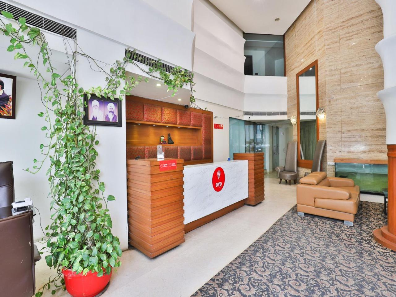Oyo 1123 Hotel Rock Regency Ahmedabad Eksteriør bilde