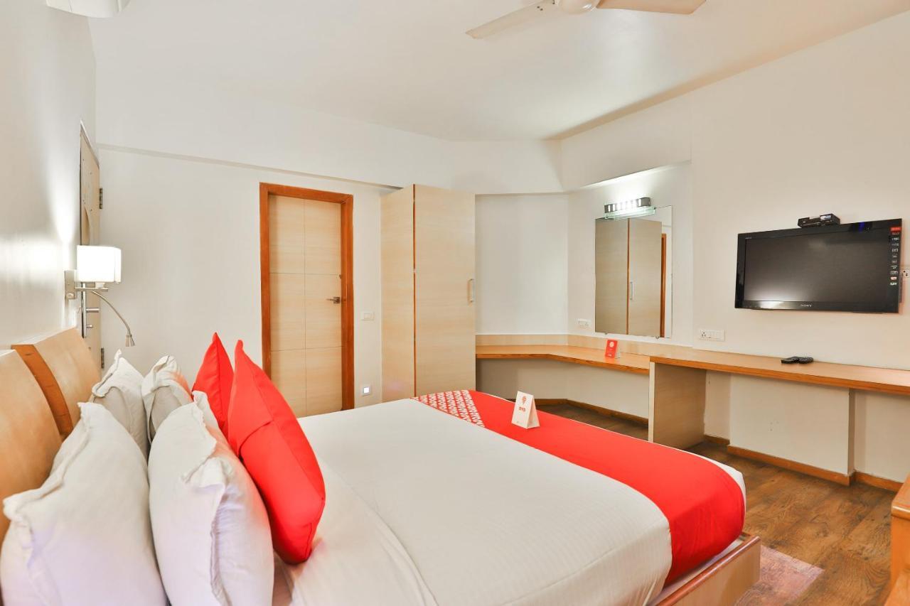 Oyo 1123 Hotel Rock Regency Ahmedabad Eksteriør bilde