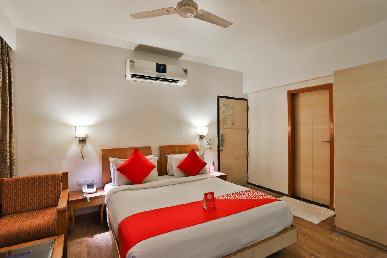 Oyo 1123 Hotel Rock Regency Ahmedabad Eksteriør bilde